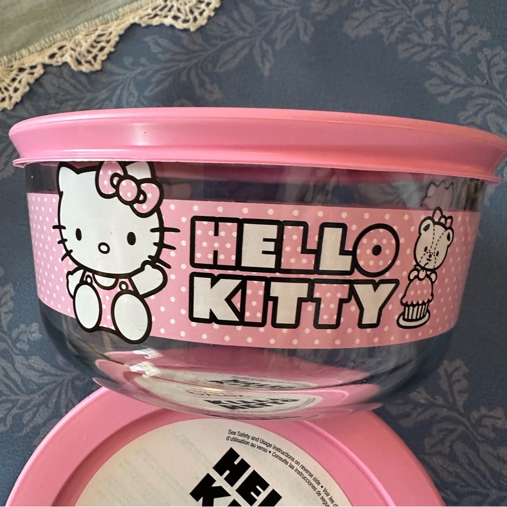 Pyrex Hello Kitty Pink Lid 4 cup / 946ml 1 unit - Picture 4 of 6